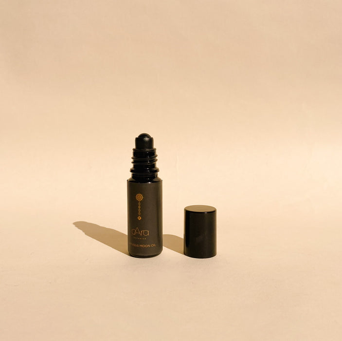 Luminous Moon Essence Roll